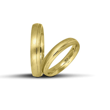 Μοντέρνες χρυσές βέρες γάμου 4 mm, σαγρέ με λουστρέ γραμμή, κομψές και διαχρονικές, διαθέσιμες σε 9, 14, 18 ή 22 καράτια.